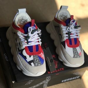 versace wave runners